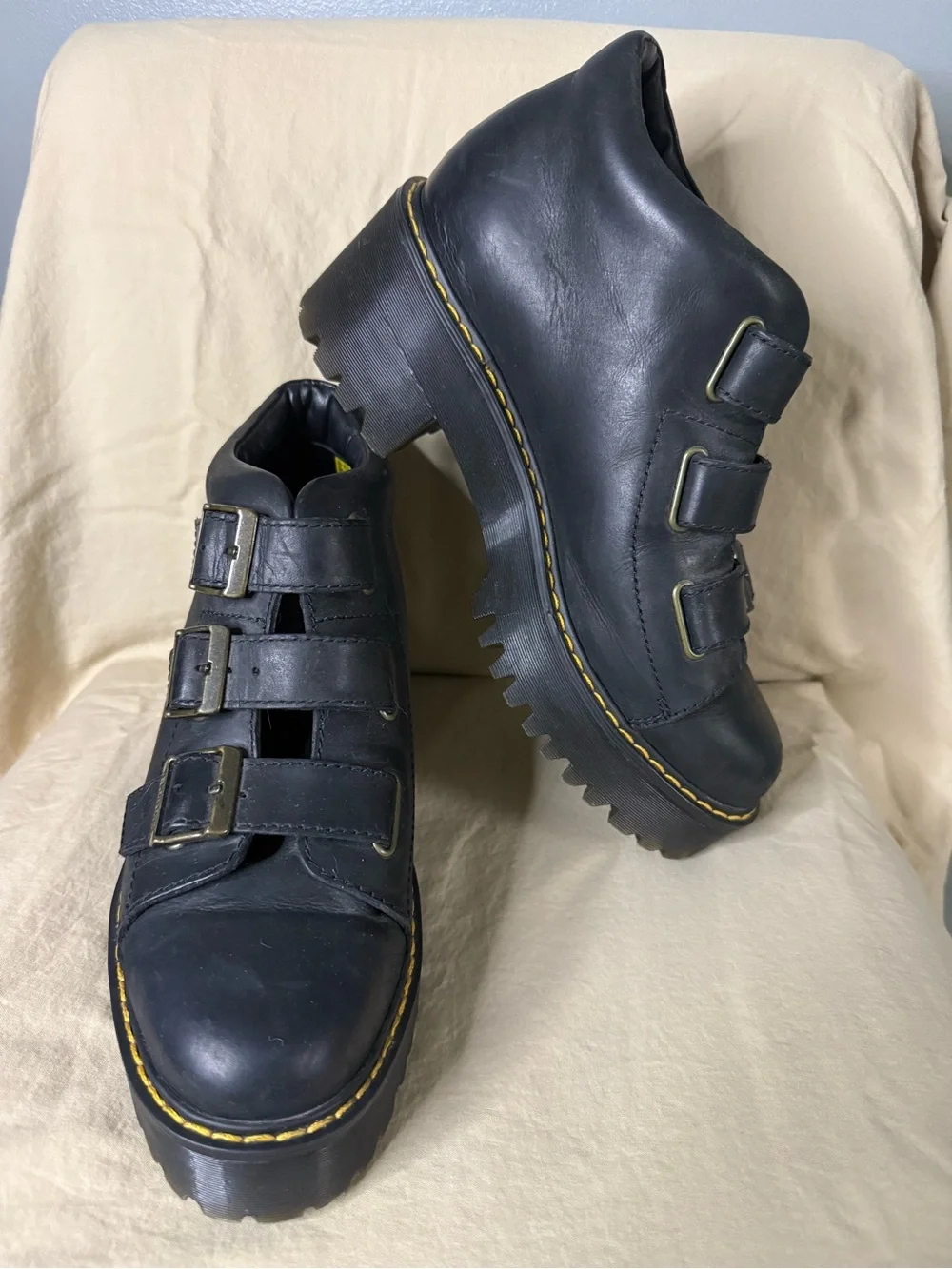 Dr. Martens Coppola platform boots